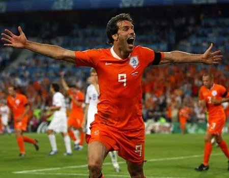 Belanda Lupakan Nistelrooy