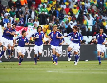 Gol Honda Menangkan Jepang