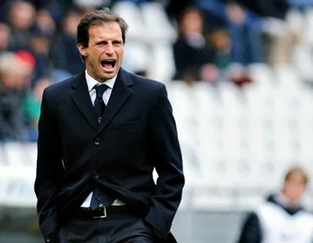 Allegri Resmi Latih AC Milan