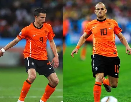Van Persie - Sneijder Terlibat Perselisihan