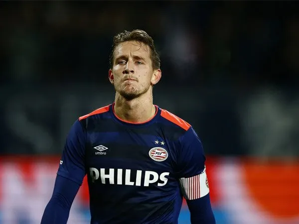 Berita Liga Champions: Tantangan Mendebarkan Menanti PSV Eindhoven