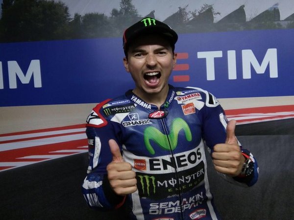Berita MotoGP: Lorenzo Kini Ungguli Rossi dan Marquez dalam Jumlah Pole Position yang Telah Diraih