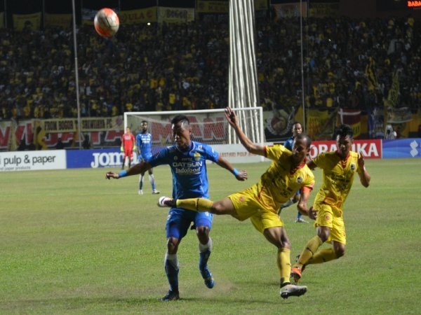 Berita TSC 2016: Sriwijaya FC Hajar Persib 3-0 di Jakabaring