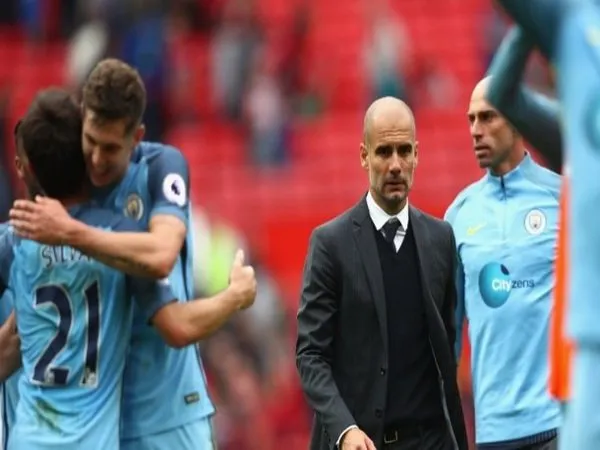 Berita Liga Inggris: Guardiola Tak Cukup Senang Dengan Kemenangannya Atas Manchester United