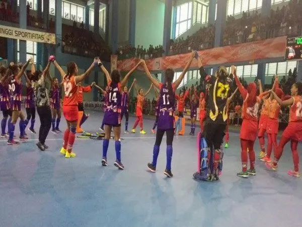 Berita PON XIX 2016: DKI Jakarta Rebut Emas Hoki Indoor Putri