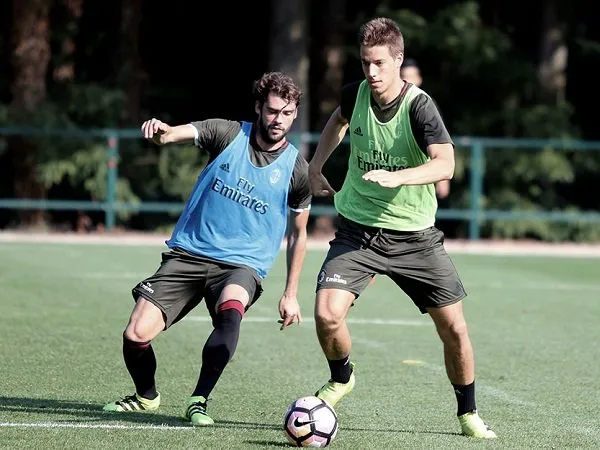 Berita Liga Italia: Agen Ungkapkan Mario Pasalic Bahagia Dalam Penantiannya Bermain untuk AC Milan