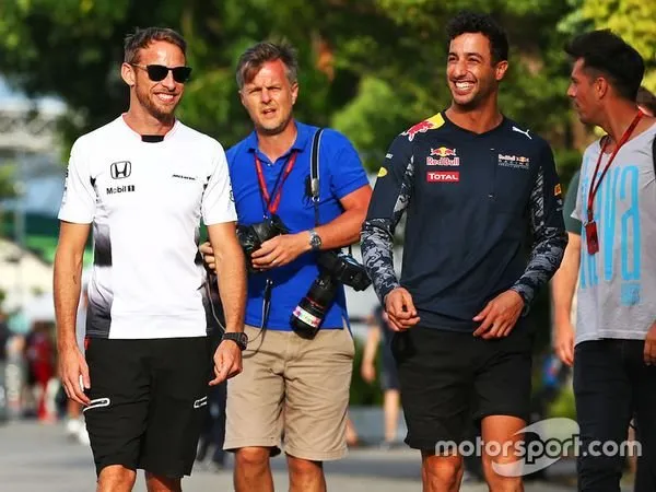 Berita F1: Daniel Ricciardo Berniat Hadang Duo Ferrari Saat Grand Prix Malaysia