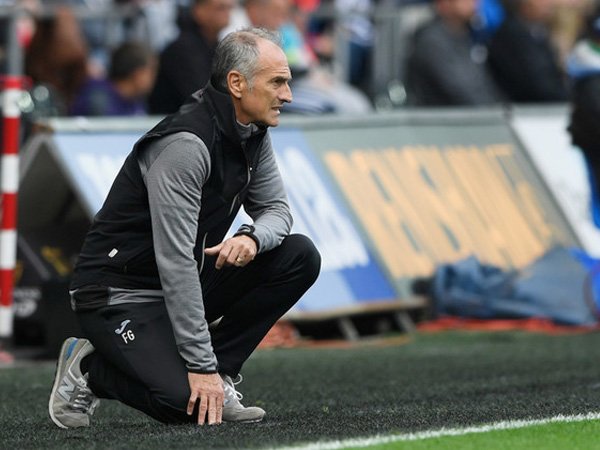 Berita Liga Inggris: Jika Kalah dari Liverpool, Pelatih Swansea City Sadar Mungkin Dipecat