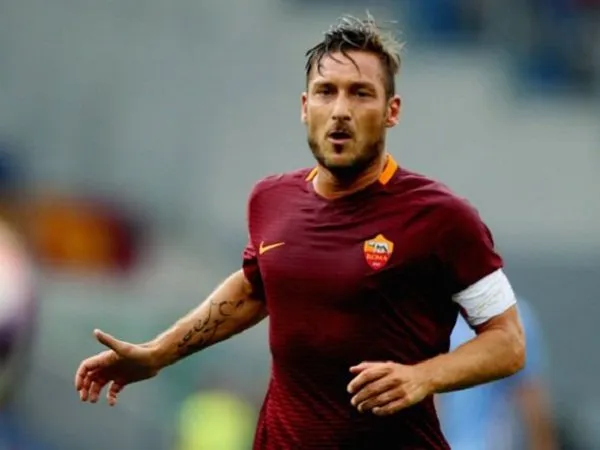 Berita Liga Italia: Mantan Pemilik AS Roma Sebut Totti Adalah Orang yang Egois