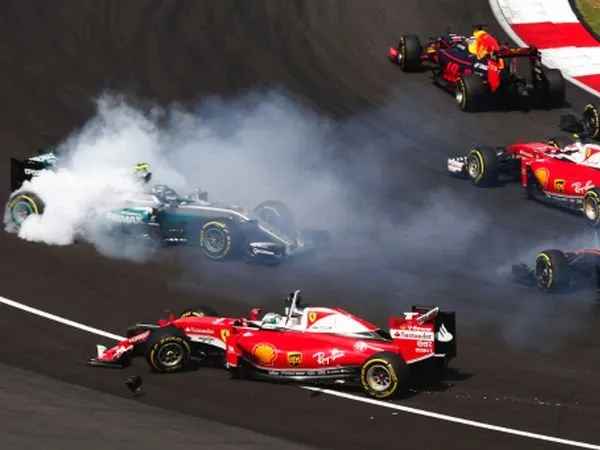 Berita F1: Media Italia Kecam Performa Sebastian Vettel di GP Malaysia, Frustasi di Ferrari?