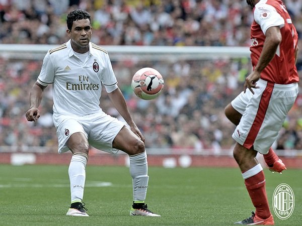 Berita Liga Italia: Legenda Klub Berbicara Kondisi AC Milan Saat Ini