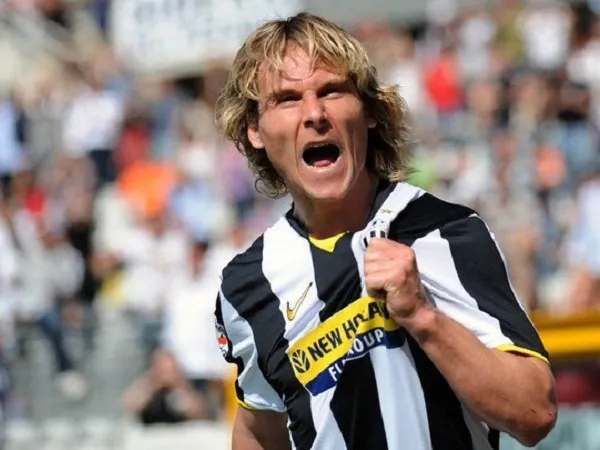 Ragam Liga Italia: Nedved Tak Menyesal Bela Juventus di Serie B