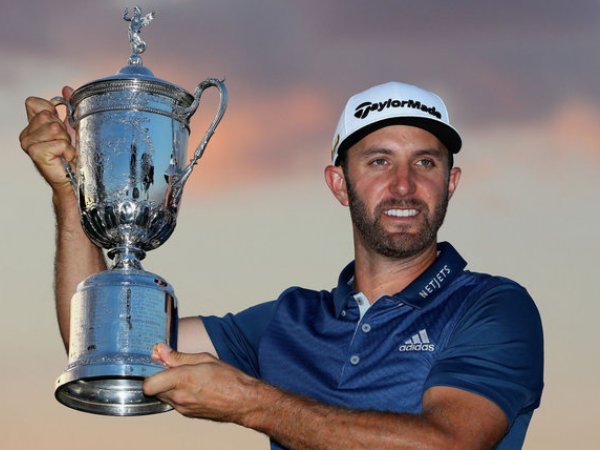 Berita Golf: Dustin Johnson Raih Gelar PGA Tour Player of The Year