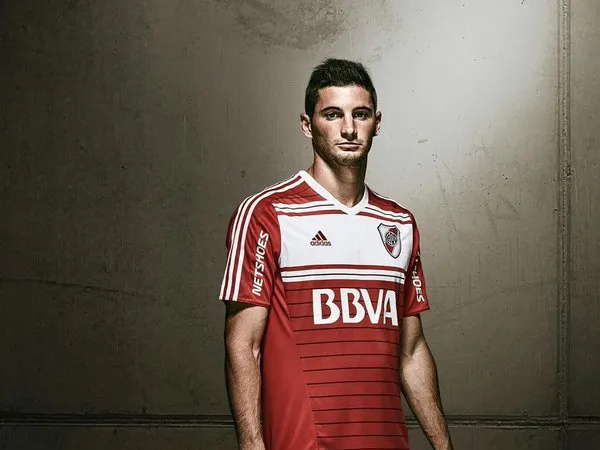 Berita Transfer: Liverpool, Napoli dan Inter Milan Berebut Striker Argentina Ini?