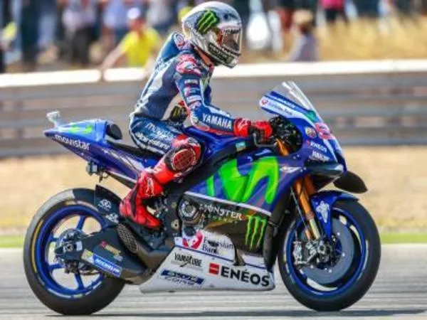 Berita MotoGP Terbaru: Lorenzo Bertekad Akhiri Paceklik Gelar Tim Yamaha