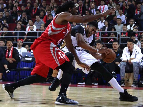 Hasil Pramusim NBA: Anthony Davis Cedera Engkel Saat Lawan Rockets