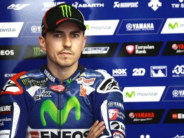 Berita MotoGP: Merasa Sudah Berjasa pada Yamaha, Jorge Lorenzo Minta Diizinkan Uji Coba Jerez