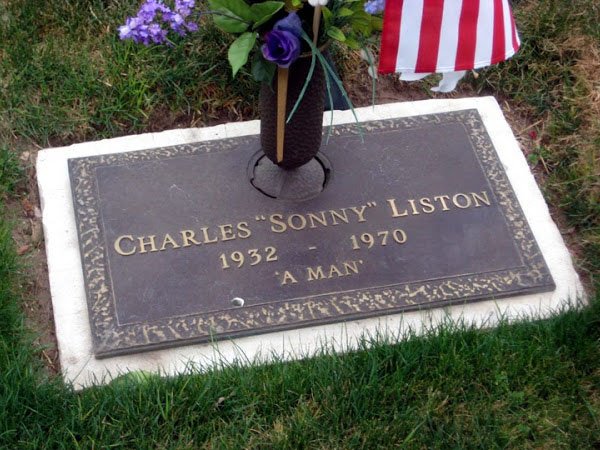 Ragam Tinju: Kematian Sonny Liston dan Sang Informan Polisi Sama Misteriusnya 