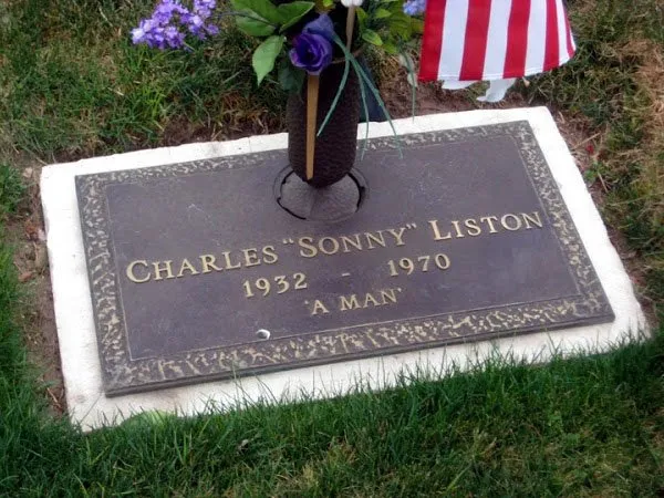 Ragam Tinju: Kematian Sonny Liston dan Sang Informan Polisi Sama Misteriusnya 