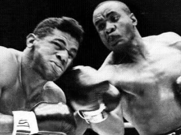 Berita Tinju: Sonny Liston Punya Promotor Berafiliasi Mafia dan Asisten Seorang Bandar Judi