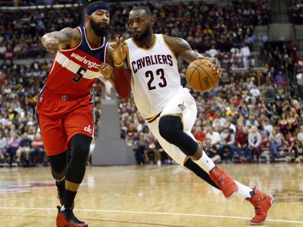 Hasil Pramusim NBA: Cavaliers Kalah, Kyrie Irving Alami Cedera Paha