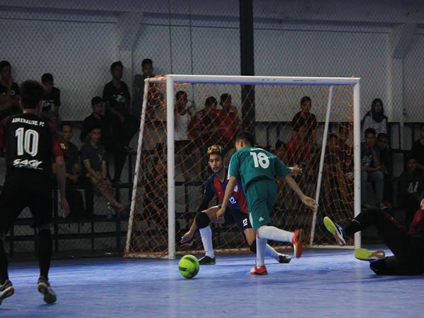 Berita Futsal: 4 Tim Lolos 8 Besar, Finalis LFN 2015 Masih Menunggu