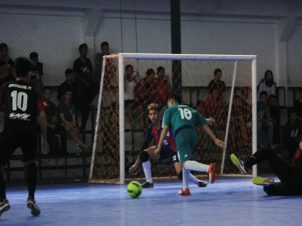 Berita Futsal: 4 Tim Lolos 8 Besar, Finalis LFN 2015 Masih Menunggu