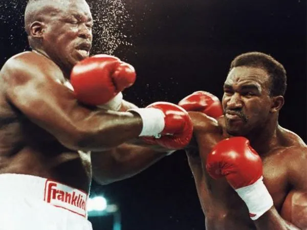 Ragam Tinju: Mengenang Kemenangan Bersejarah Evander Holyfield Atas James “Buster” Douglas