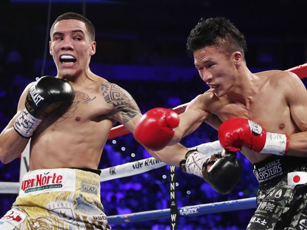 Berita Tinju: Valdez Hentikan Osawa, Zou Lagi-lagi Tekuk Phaprom