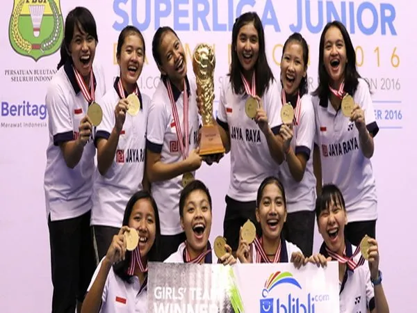 Berita Badminton: Tim Putri Jaya Raya Jakarta Juara Piala Susi Susanti 2016