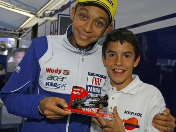 Berita MotoGP: Marc Marquez Sebut Valentino Rossi Sebagai Pebalap Terhebat MotoGP, Jujur?