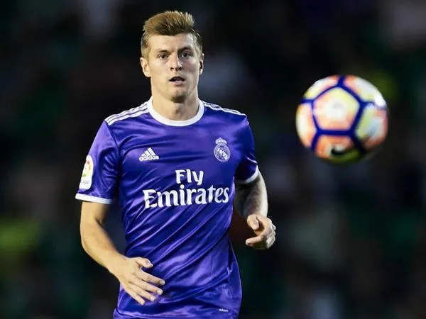 Berita Liga Spanyol: Wah, Kroos Ingin Pensiun di Usia 32 Tahun