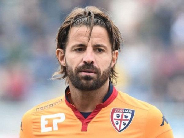 Berita Transfer: Cagliari Sepakat Tukar Storari dengan Kiper AC Milan