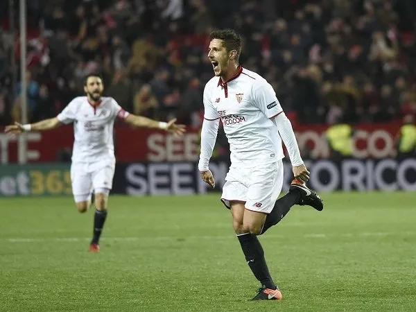 Berita Liga Italia: Jovetic Gemilang di Sevilla, Pioli Doakan yang Terbaik