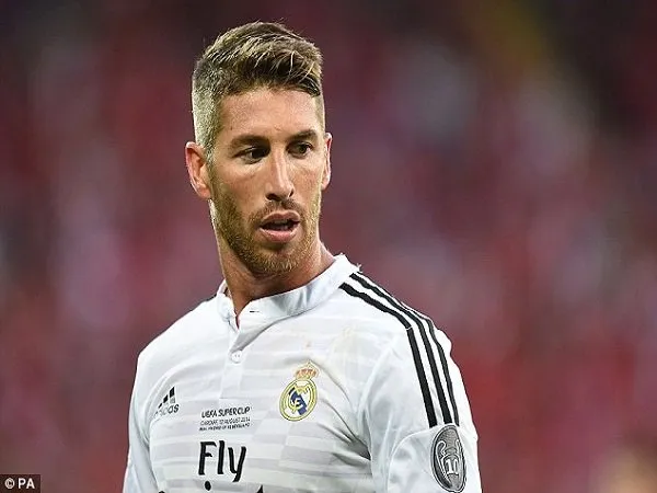 Berita Liga Spanyol: LFP Sesalkan Tindakan Provokatif Fans Sevilla Pada Sergio Ramos