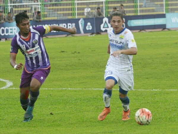 Berita Sepak Bola Nasional : Gelar Uji Coba Perdana, Persib Pesta Gol ke Gawang Priangan United