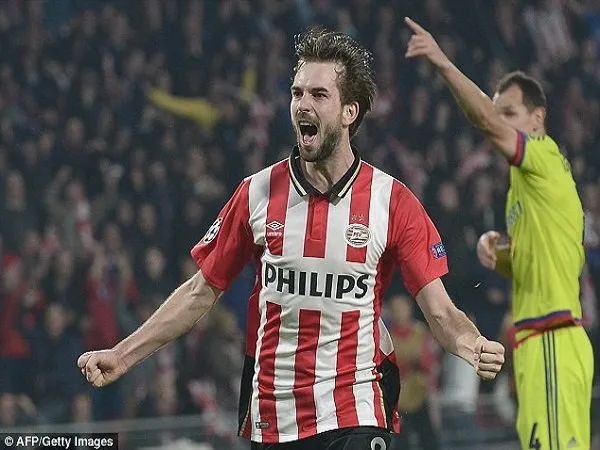 Berita Transfer: Zenit St Petersburg Minati Gelandang PSV Eindhoven