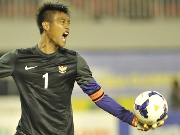 Berita Sepak Bola Nasional: Kurnia Meiga Diharapkan Bisa Bimbing Pemain Muda Arema FC