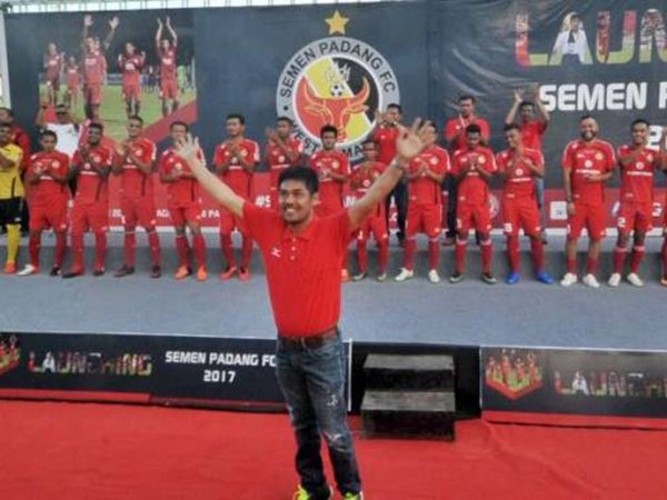Berita Sepak Bola Nasional: Semen Padang Rilis Nama dan Nomor Punggung Pemain