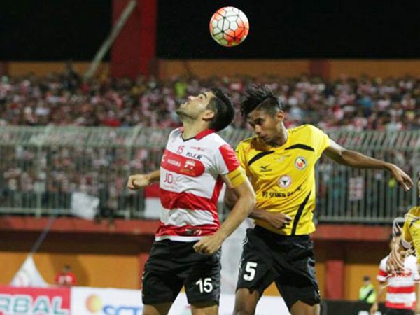 Berita Piala Presiden 2017: Sportif! Pelatih Madura United Akui Semen Padang Bermain Lebih Solid