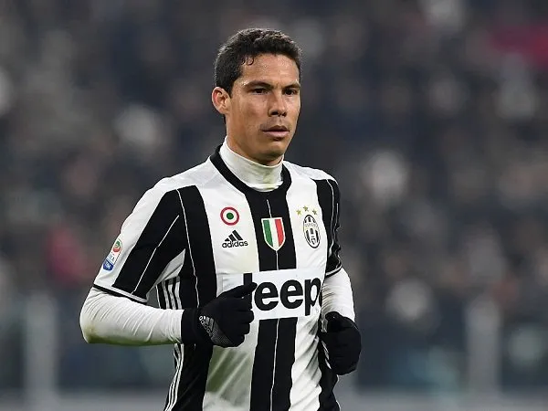 Berita Transfer: Hernanes Resmi Tinggalkan Juventus, Gabung Hebei China Fortune