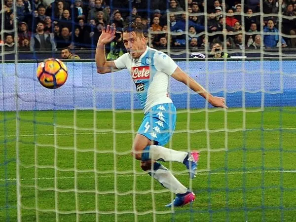 Berita Liga Italia: Sukses Taklukan Genoa, Giaccherini Tak Sabar Hadapi Madrid