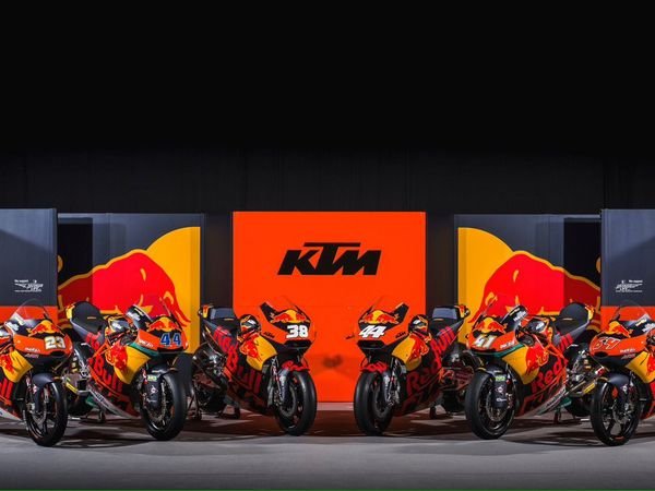 Berita MotoGP: CEO KTM Sebut Honda 'Rival Tersengit' yang Kerap Bermain Curang, Kenapa?