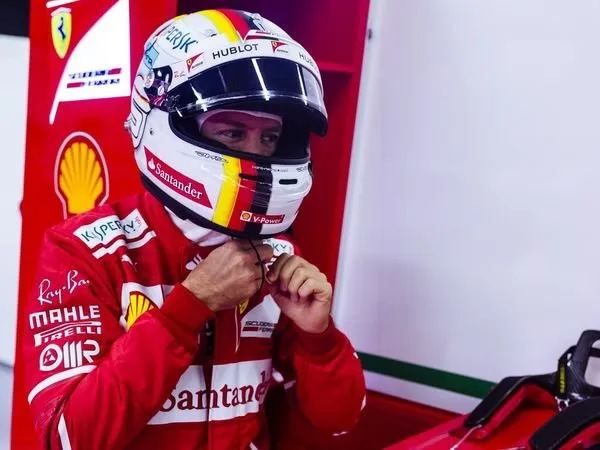 Berita F1: Tampil Memukau di Tes Pramusim, Sebastian Vettel Terkesan dengan SF07H