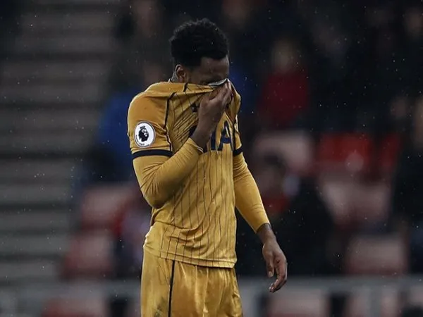 Berita Liga Inggris: Danny Rose Merasa Sangat Khawatir dengan Cedera Lututnya