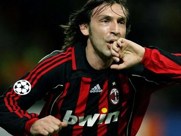 Berita Liga Italia: Andrea Pirlo Isyaratkan Akan Segera Gantung Sepatu