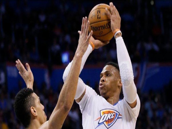 Berita Basket: Hasil Pertandingan NBA 9 Maret 2017, Russell Westbrook Pimpin Thunder Taklukan Spurs