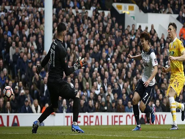 Review Piala FA: Tottenham Hotspur 6-0 Milwall, Hattrick Son Bawa Spurs ke Semi Final