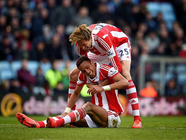 Berita Sepak Bola Nasional: Eks Striker Stoke City Hampir Pasti Gabung Madura United