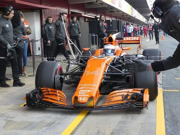 Berita F1: Masalah Teknis Tak Pernah Selesai, Fernando Alonso Mulai Kehilangan Kesabaran